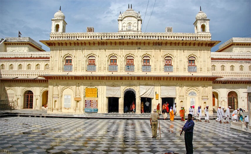 Kanak Bhawan, Top 10 best places to visit in Ayodhya