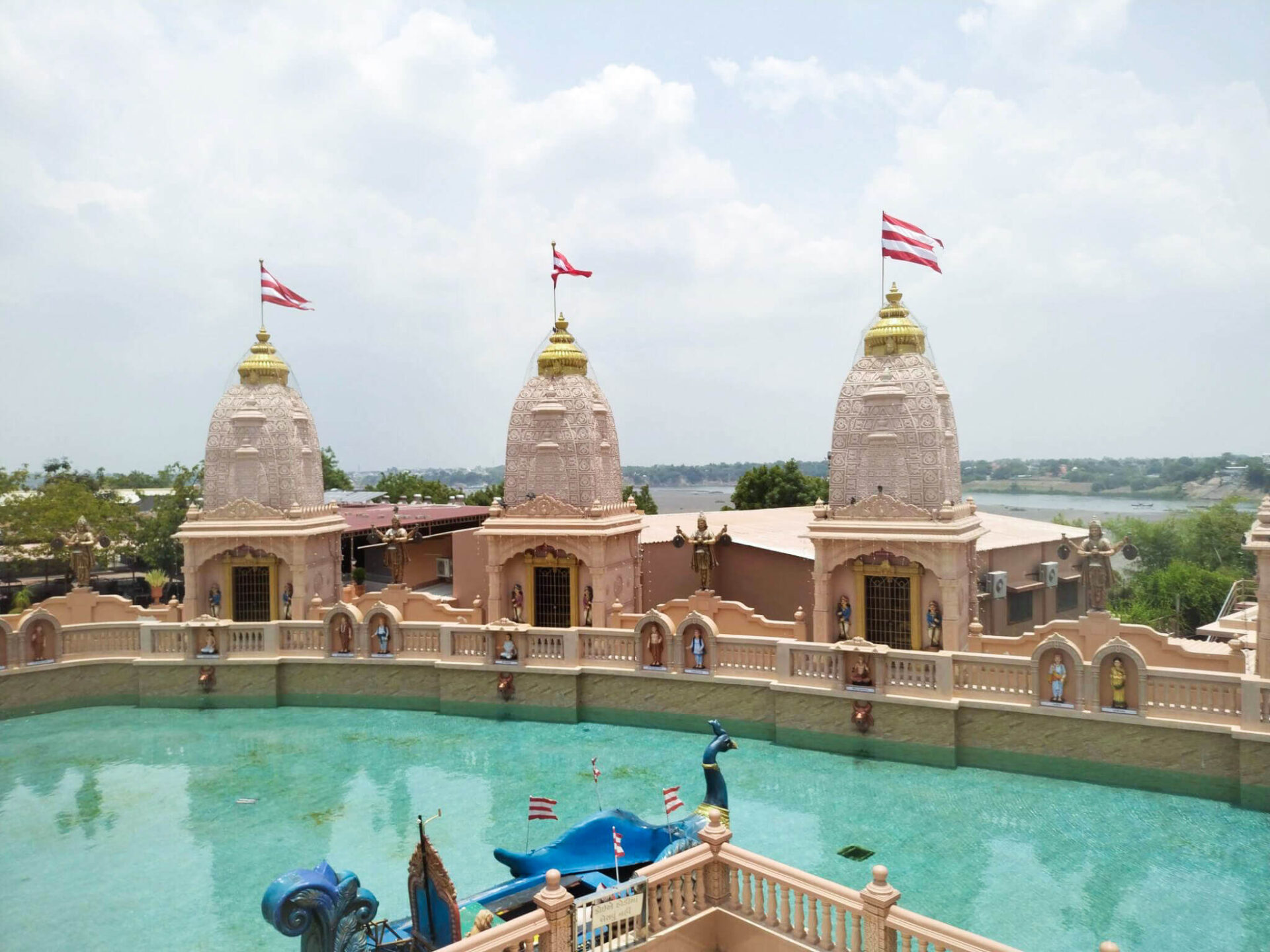 Top 10 best places to visit in Ayodhya