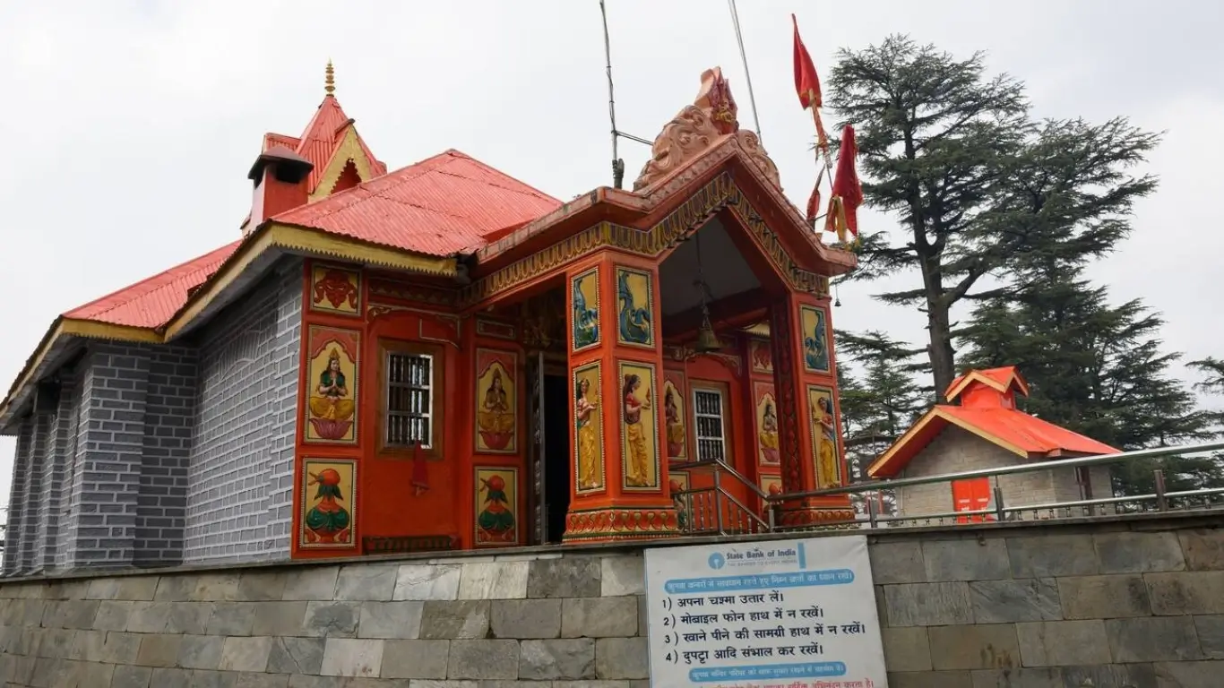 Jakhoo hill and temple Shimla