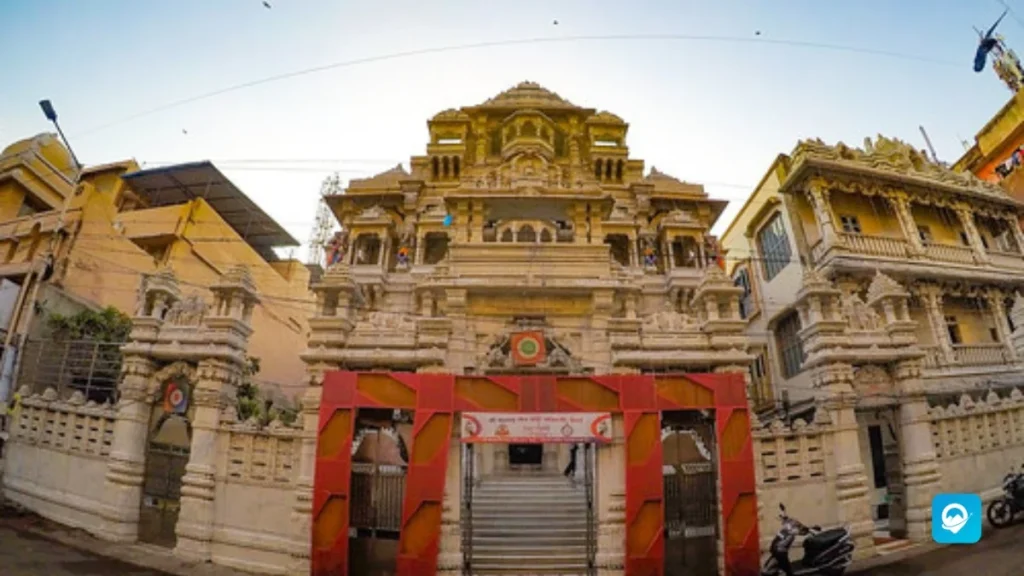 Shree Chandraprabhu Jain Naya Mandir