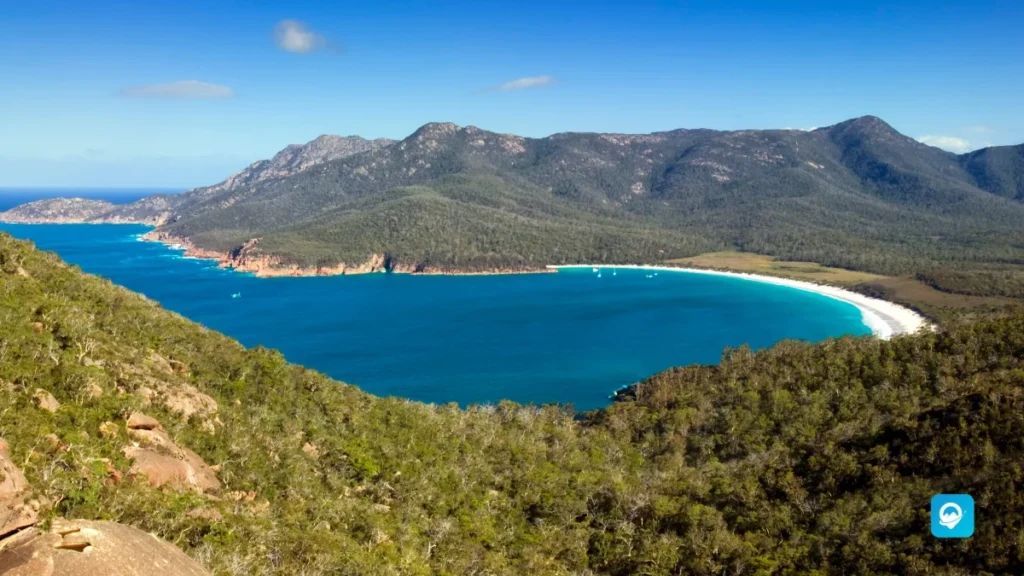 Wineglass Bay, Freycinet National Park, Tasmania